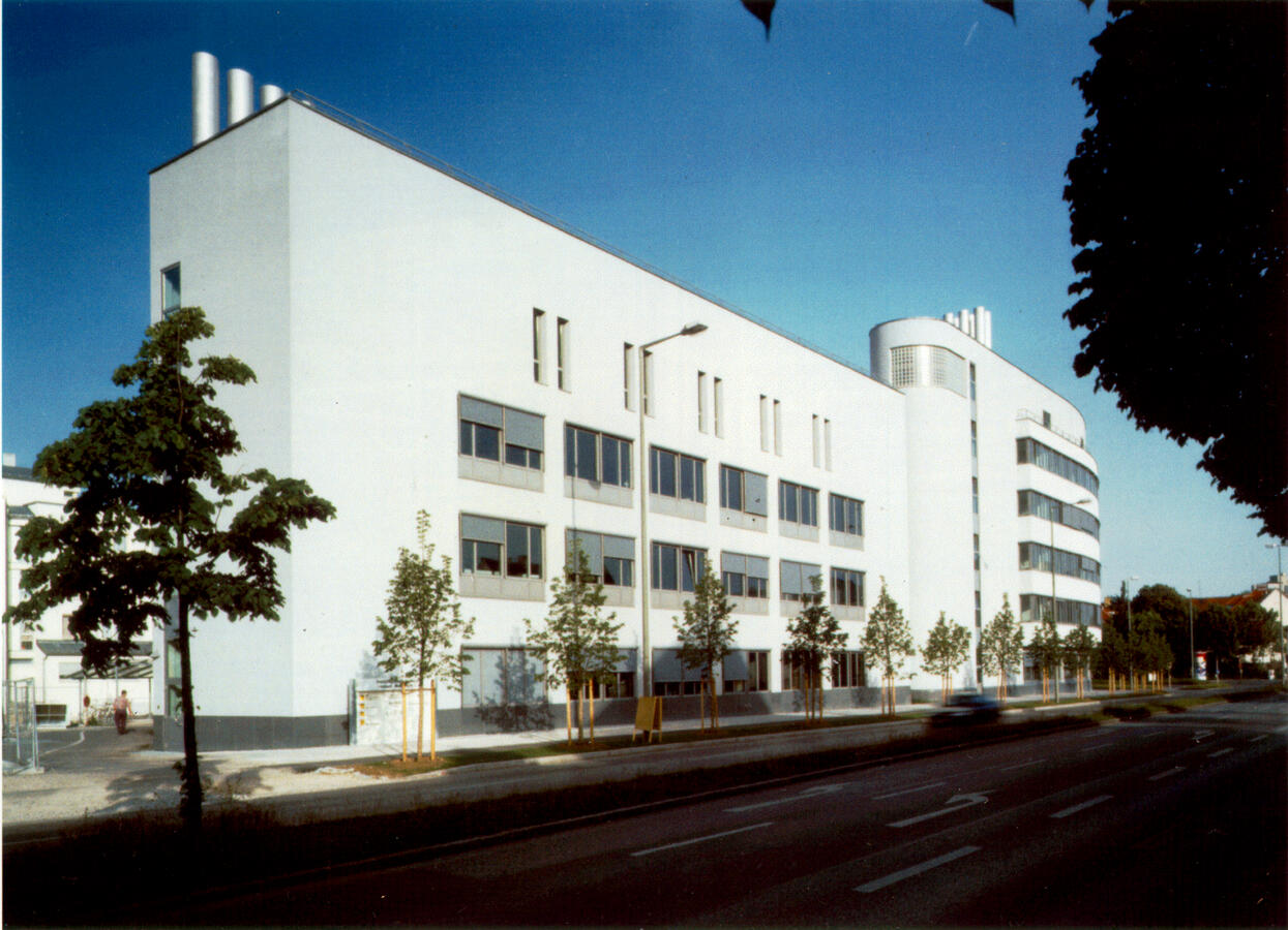 31) Neubau ADAC am Hansapark München - Objektplanung, LPH2 bis LPH5