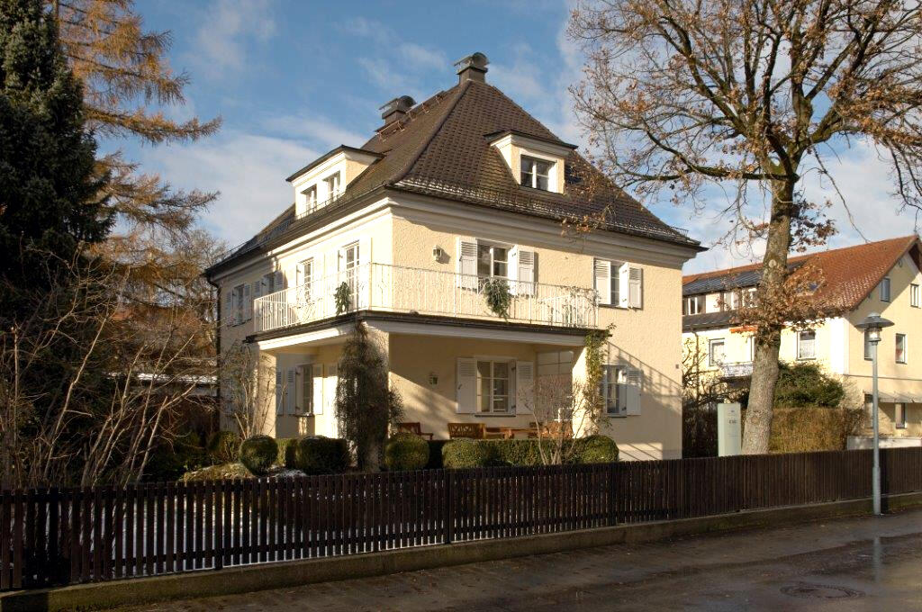 19b) Umbau Villa Maximilianstraße Starnberg, LPH4 im Auftrag von Hans Gutekunst